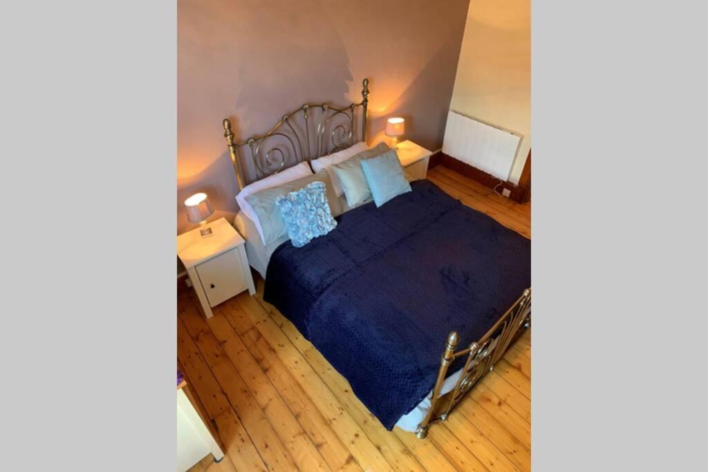 Spacious 2 Bedroom Apartment In Aberdeen City 外观 照片